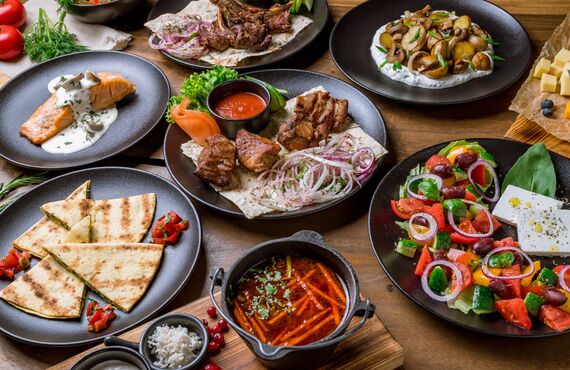 ディナーにも力を入れています | 文京区で洋食を楽しむならダイニングキッチンLegame